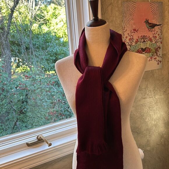 Beautiful alpaca scarf from Ecuador so soft and warm! - Picture 4 of 11